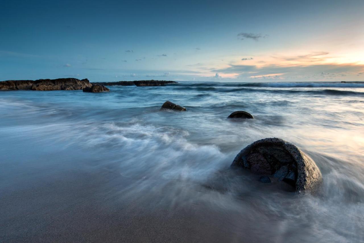 Como Uma Canggu Exteriör bild